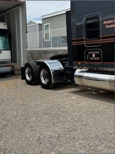 Used 2023 KENWORTH W900L