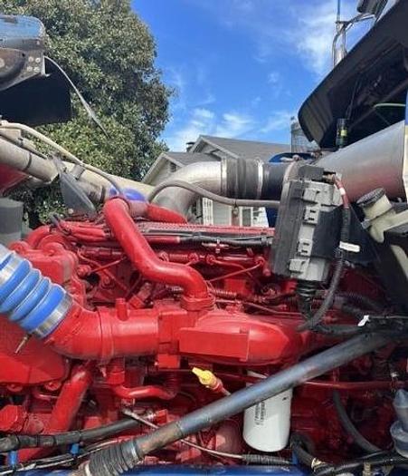 Used 2016 Kenworth W900