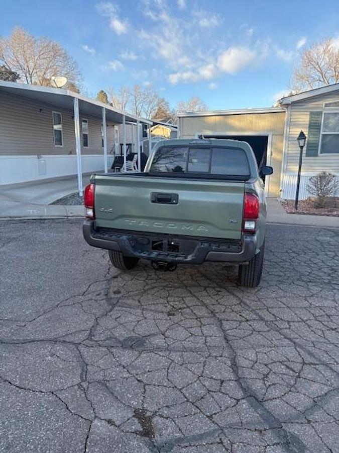 Used 2022 Toyota Tacoma SR5 Double Cab Long Bed V6 6AT 4WD