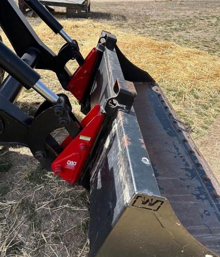 Used 2003 Case IH MXM190