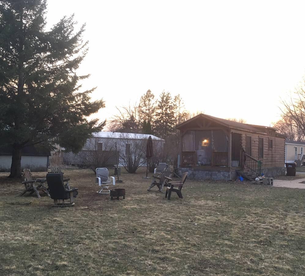 Used 2007 Gastineau Log Cabin 2 Go