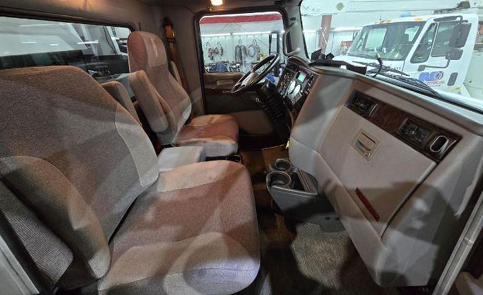 Used 2019 KENWORTH T270