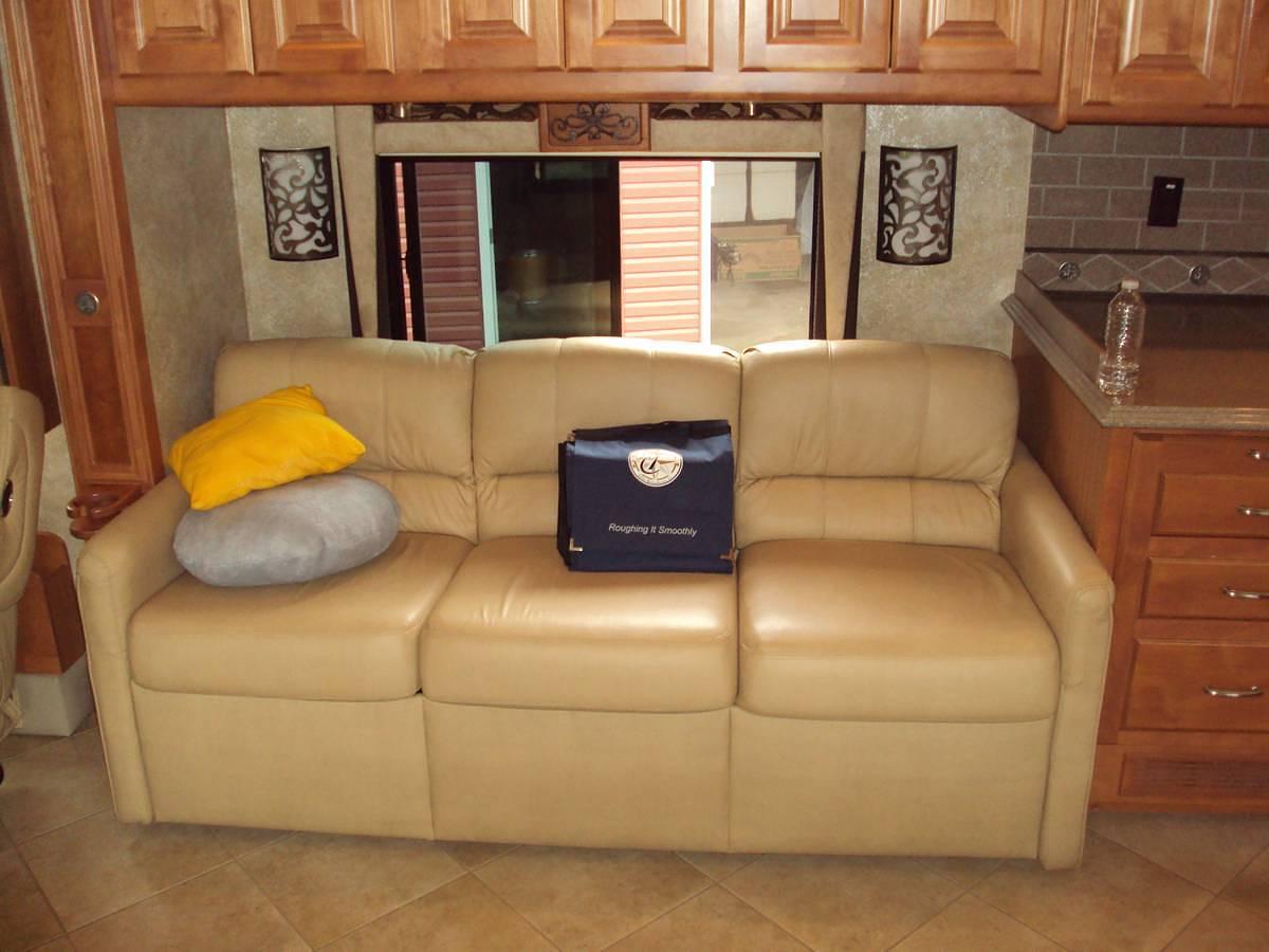 Used 2010 Tiffin Phaeton 40TH