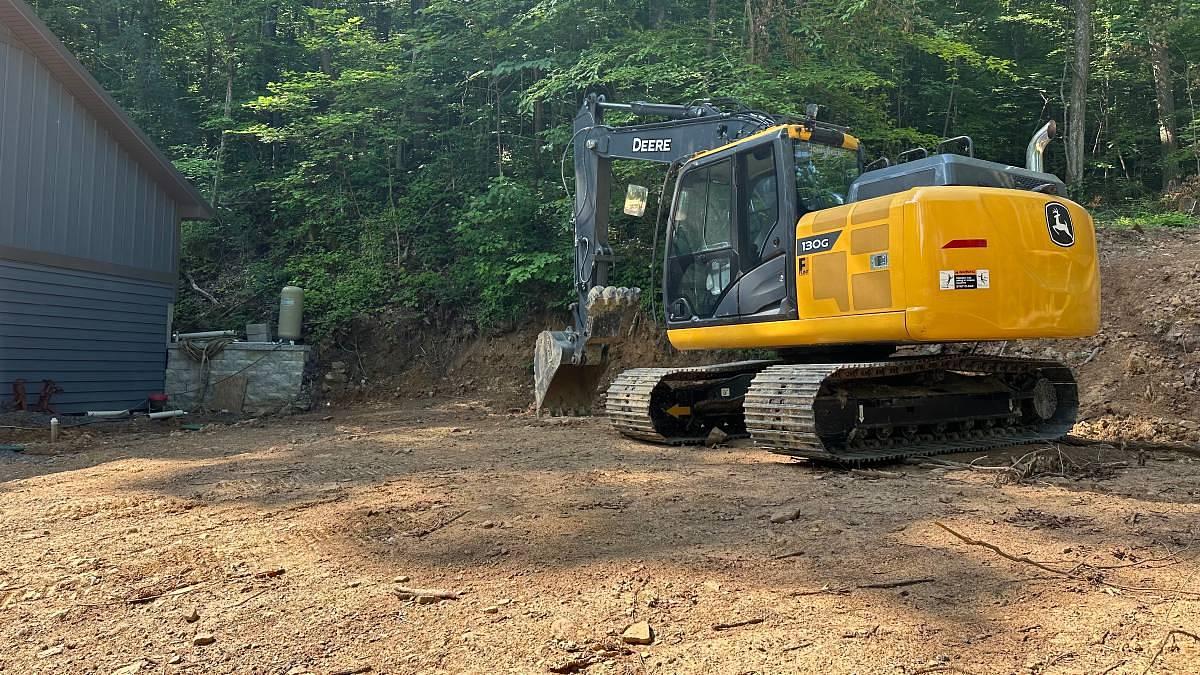 Used 2022 John Deere 130G excavator