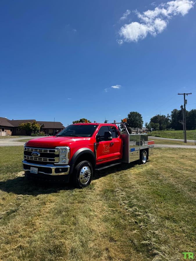 Used 2023 Ford F-450 4x4 Flatbed Truck