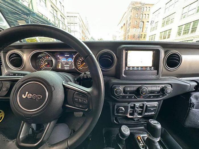 Used 2018 JEEP Wrangler Unlimited Sport