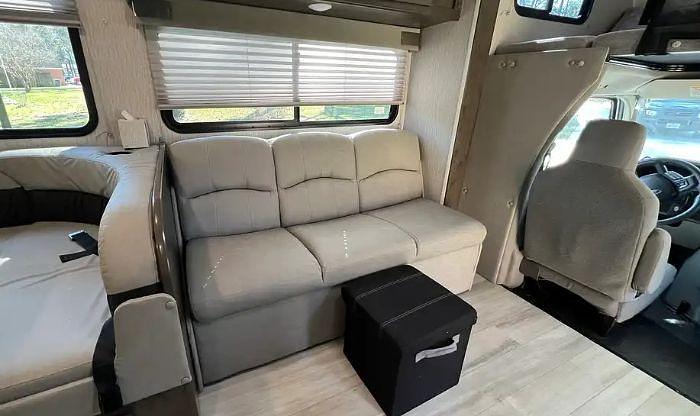 Used 2022 Coachmen Leprechaun 319MB