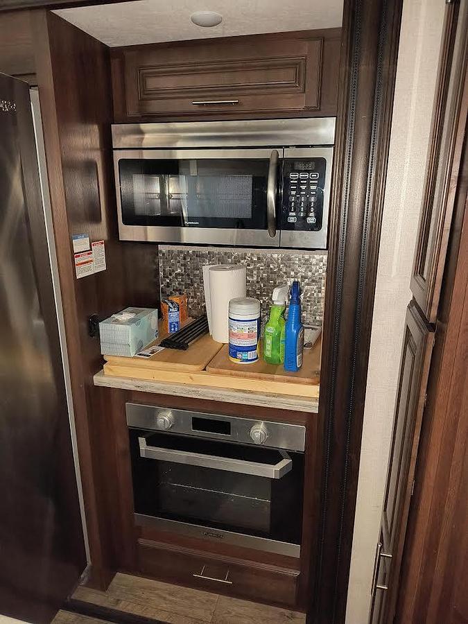 Used 2019 Jayco North Point 37BHFS
