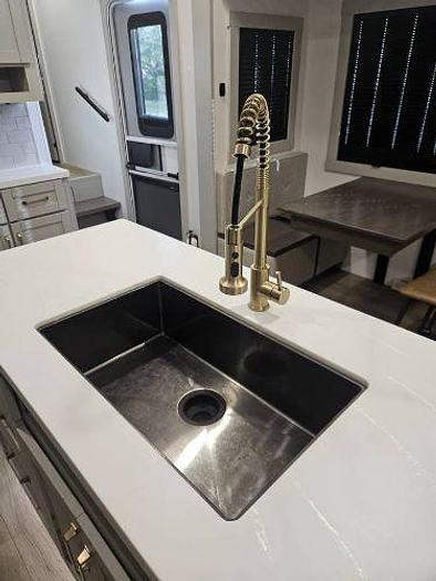 Used 2024 Brinkley Z3600