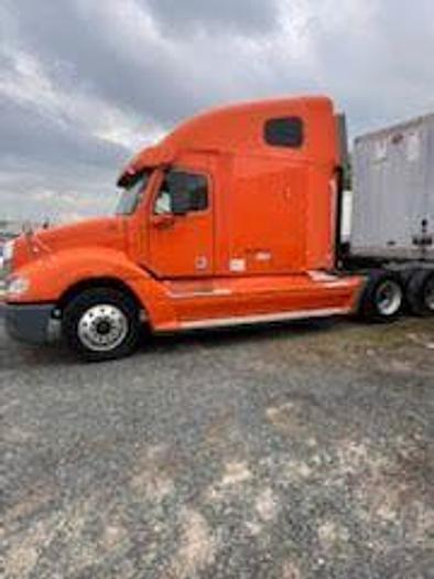 Used 2012 Freightliner Columbia 120
