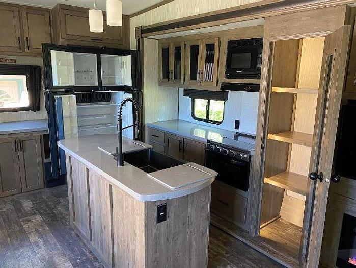 Used 2020 Forest River Sabre 31IKT