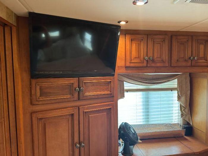 Used 2004 Travel Supreme Select 41DS03