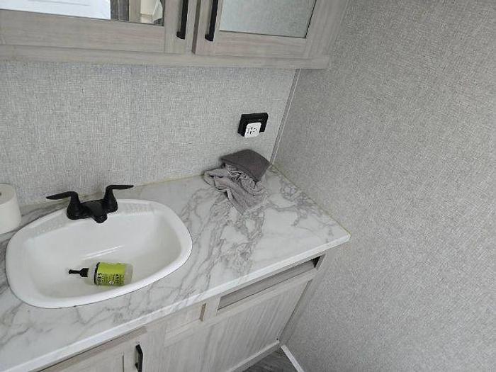 Used 2022 East To West Della Terra 261RB