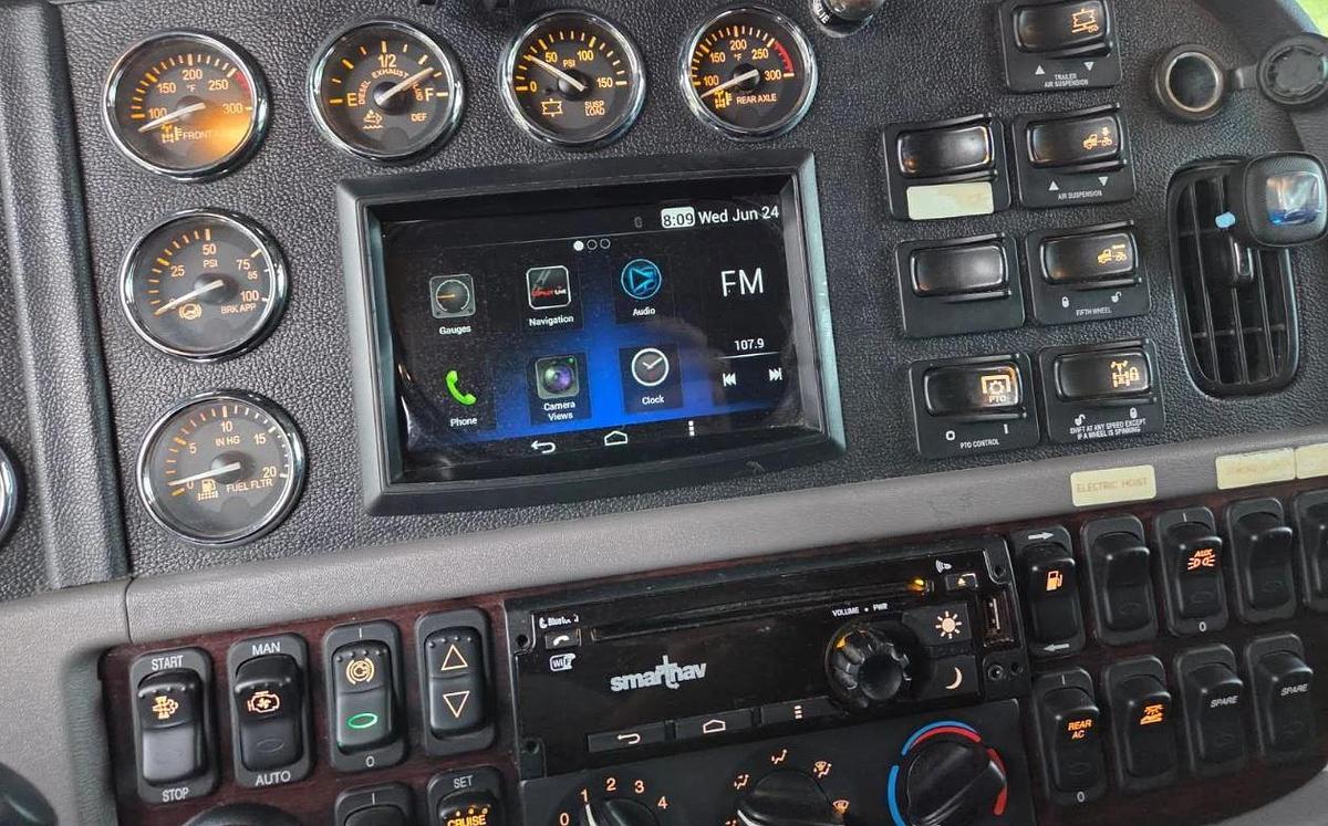 Used 2021 Peterbilt 389