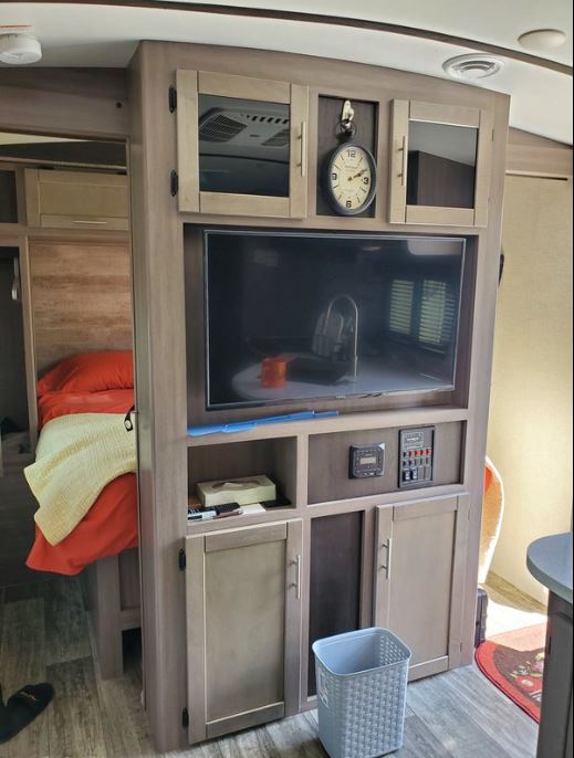 Used 2021 CrossRoads Sunset Trail 289QB