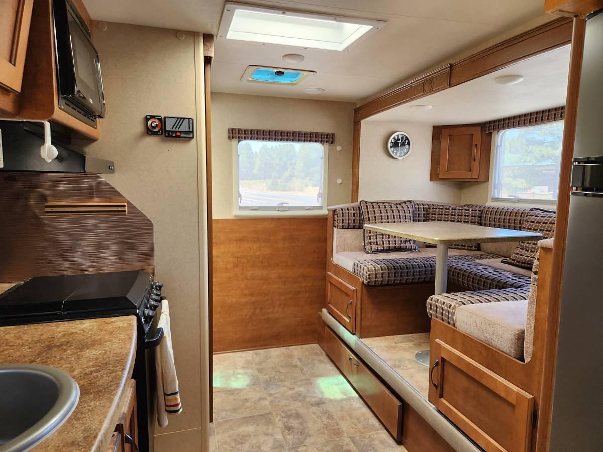 Used 2016 Lance 1575 Travel Trailer