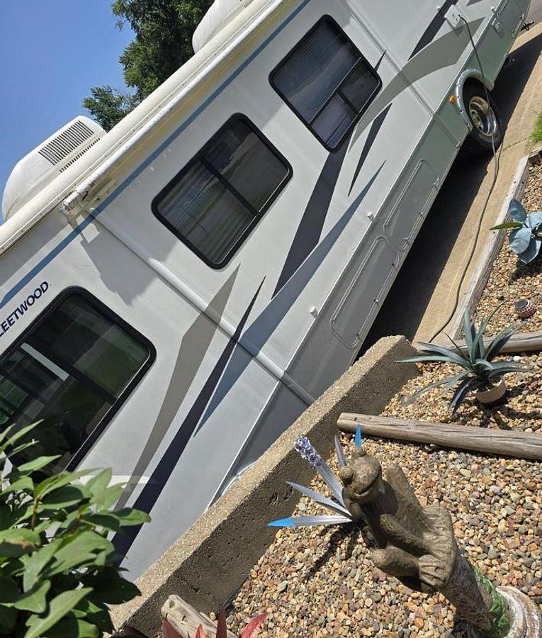 Used 2018 Newmar Ventana 4369