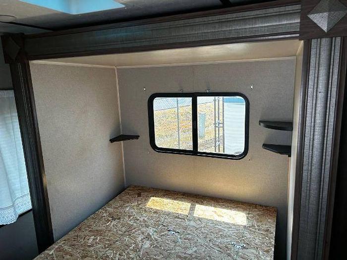 Used 2017 Keystone HIDEOUT TRAVEL TRAILER