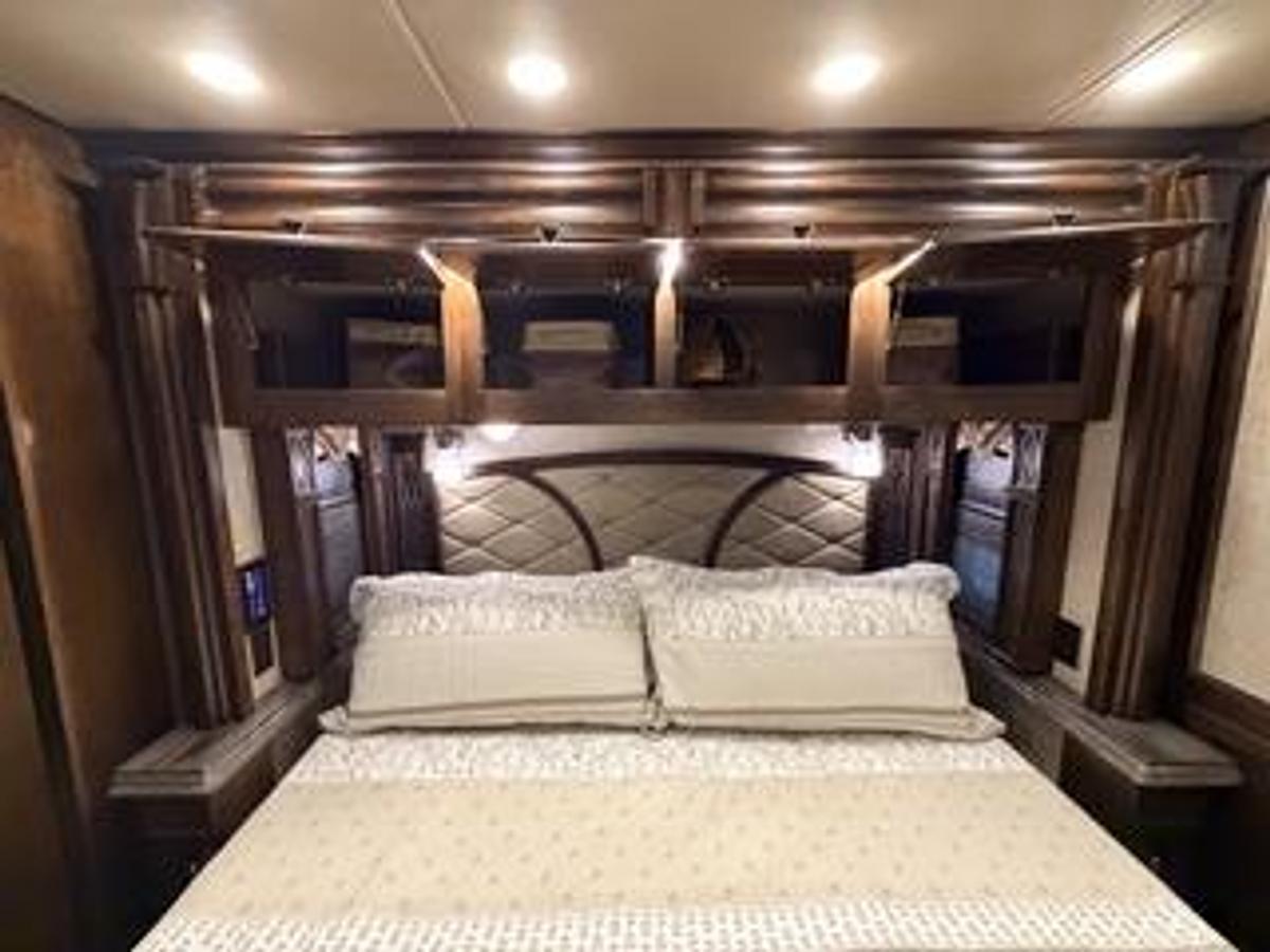 Used 2017 Tiffin Motorhomes Allegro Bus 40SP