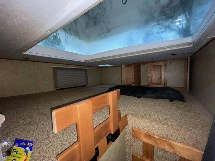 Used 2010 Forest River Sierra 35LOFT