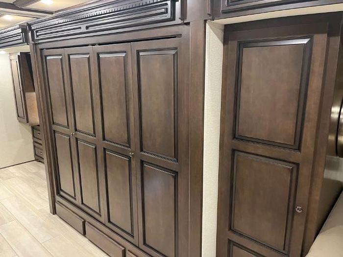 Used 2022 Newmar Dutch Star 4310