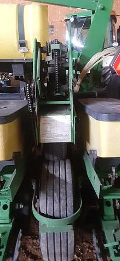 Used 1996 12 Row Planter