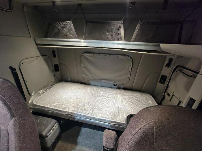 Used 2019 Peterbilt 579