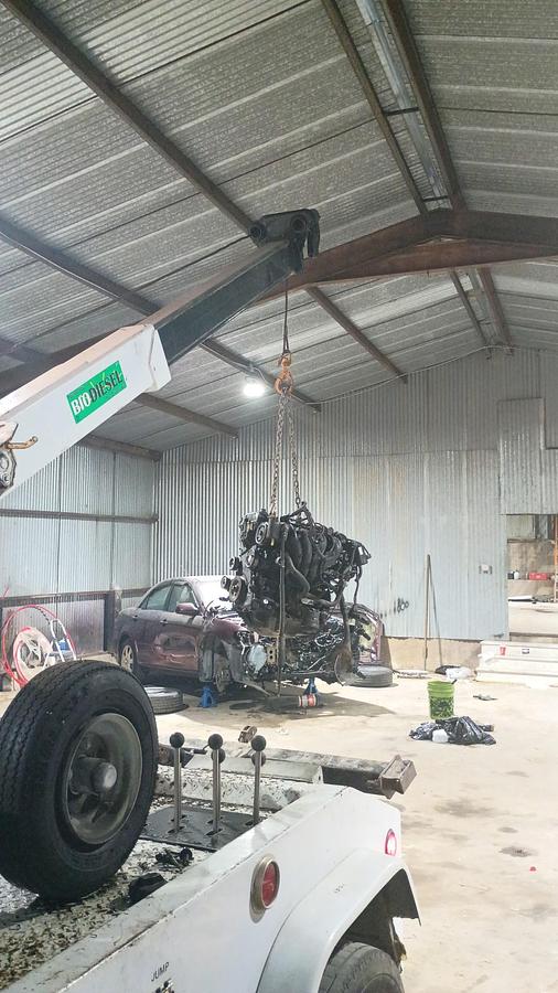 Used 2002 Ford F450 Recover Truck with Boom