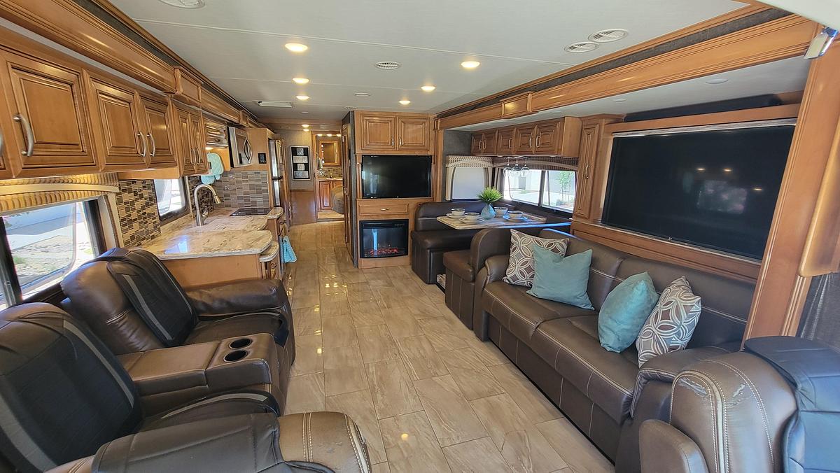 Used 2017 Thor Aria 3901 Class A Motorhome