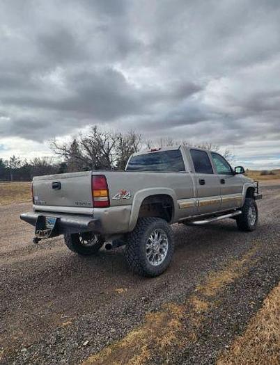 Used 2001 Chevrolet Silverado 2500HD LS