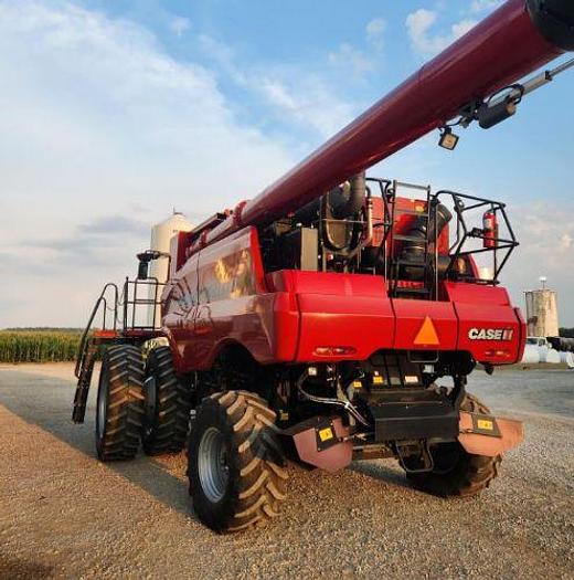Used 2014 Case IH 8230