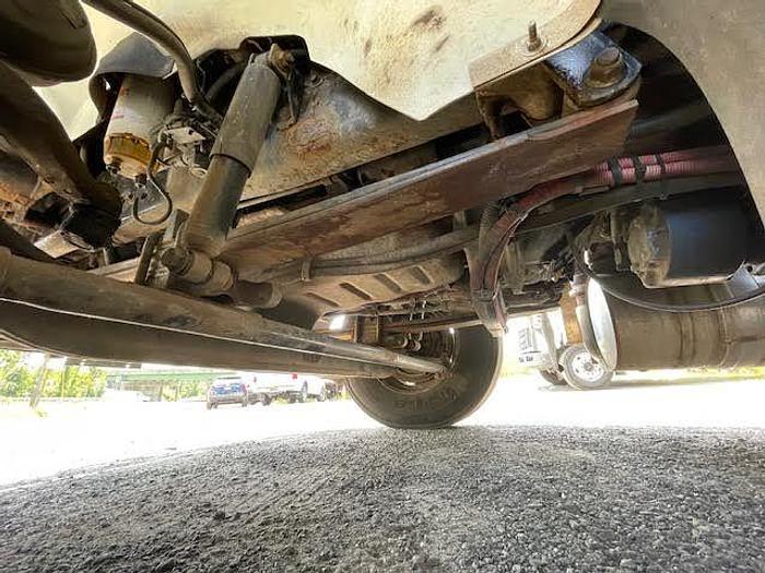 Used 2014 INTERNATIONAL 8600 Dump Truck