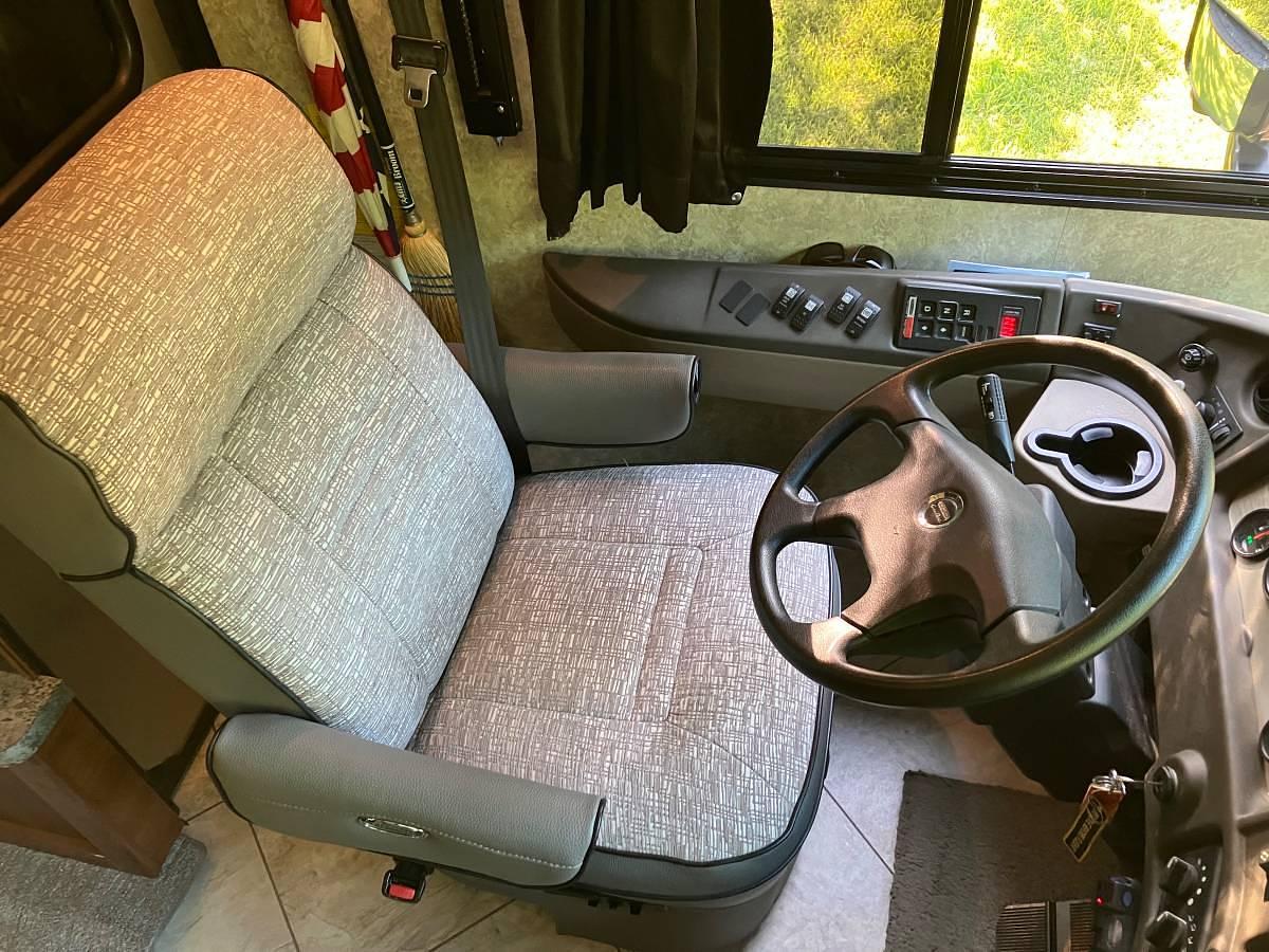 Used 2013 Fleetwood Excursion 33A Class A Motorhome