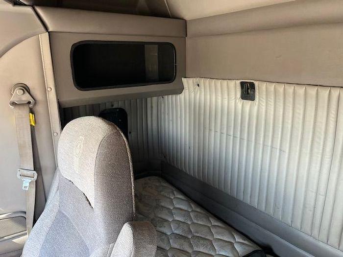 Used 2014 KENWORTH T800