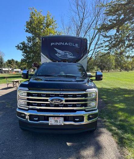 Used 2024 Jayco Pinnacle 36KPTS