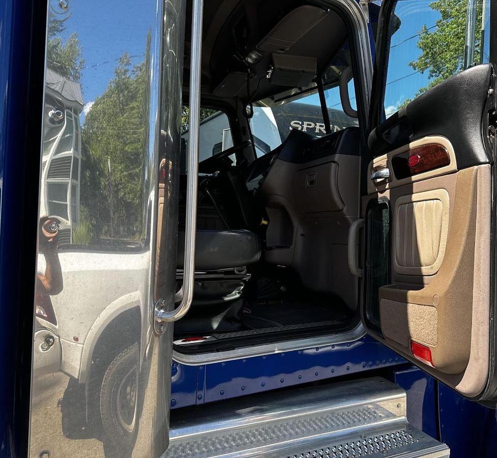 Used 2023 PETERBILT 389 Conventional Sleeper Semi