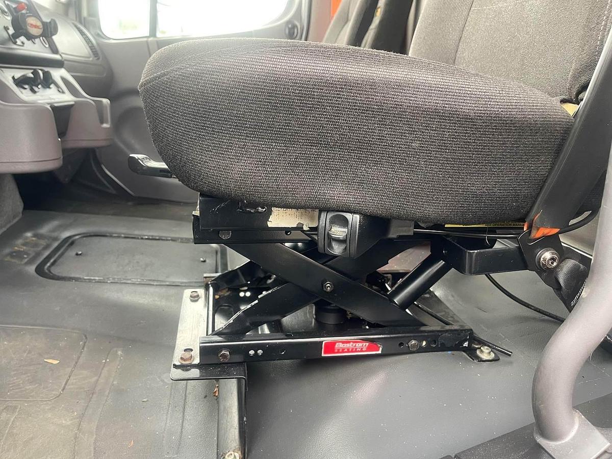 Used 2011 Freightliner M2 106 Flatbed