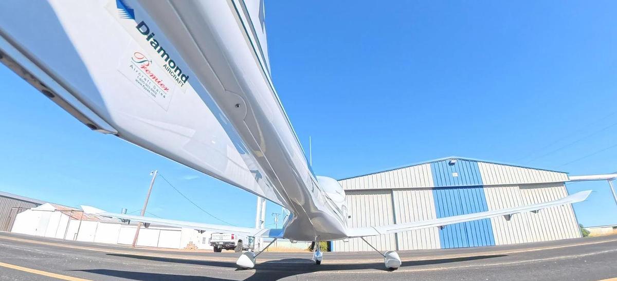 Used 2008 Diamond DA40 XLS