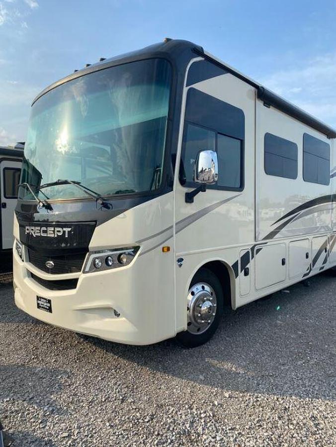 Used 2023 Jayco Precept 34G