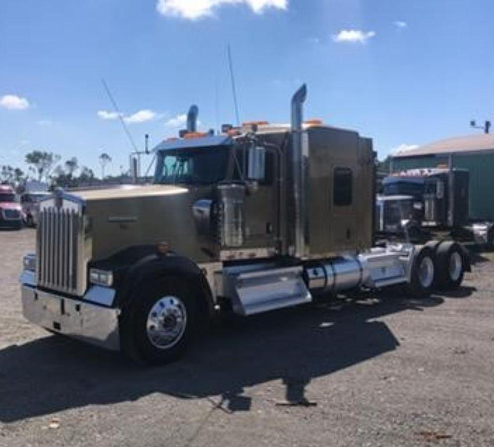 Used 2012 Kenworth W900