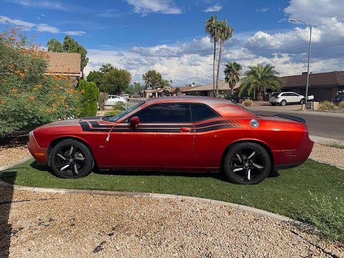 Used 2013 Dodge Challenger SXT