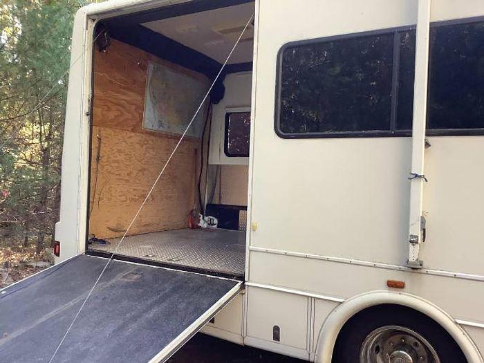 Used 2002 Rexhall Class A Motorhome Toy Hauler