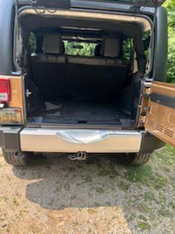 Used 2015 Jeep Wrangler Unlimited Sahara