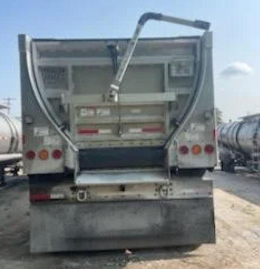 Used 2018 Trail King 50-Foot Trailer