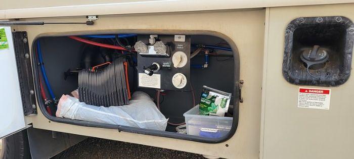 Used 2018 Fleetwood Flair LXE 30U