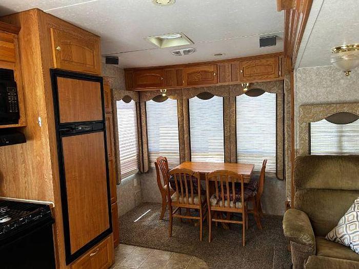 Used 2004 SunnyBrook Titan 31ft BWFS