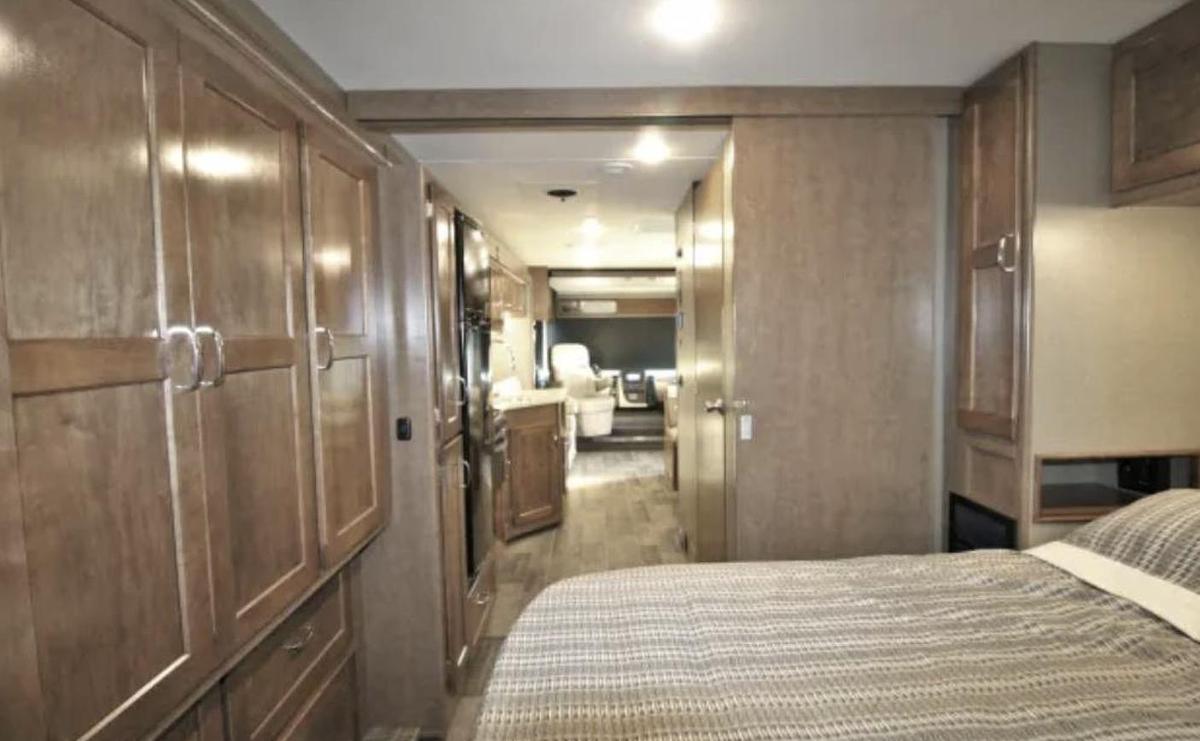 Used 2019 Winnebago Intent 29L Class A Motorhome