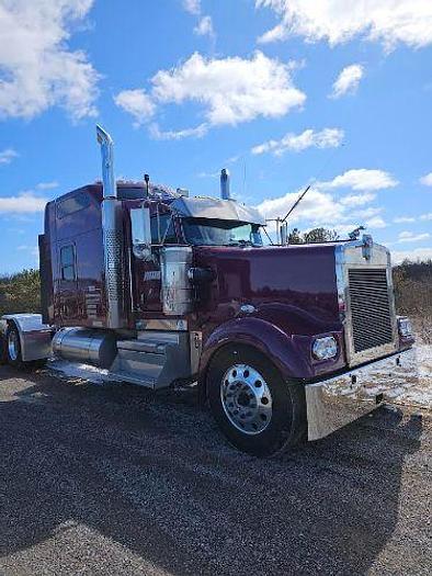Used 2020 KENWORTH W900L