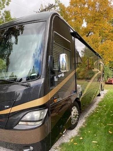 Used 2017 Coachmen Cross Country RD 404RB
