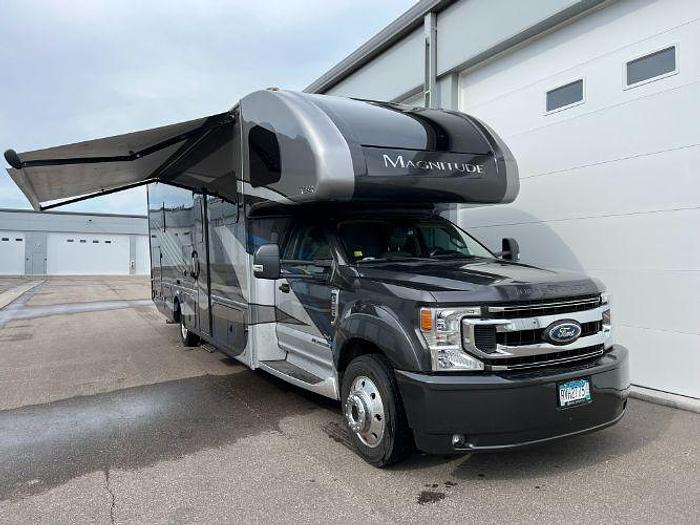 Used 2021 Thor Motor Coach Magnitude RB34